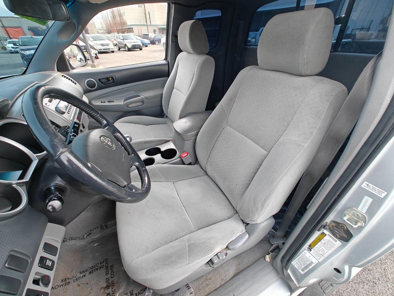 2005 Toyota Tacoma Access Cab V6 Manual 4WD Spokane WA