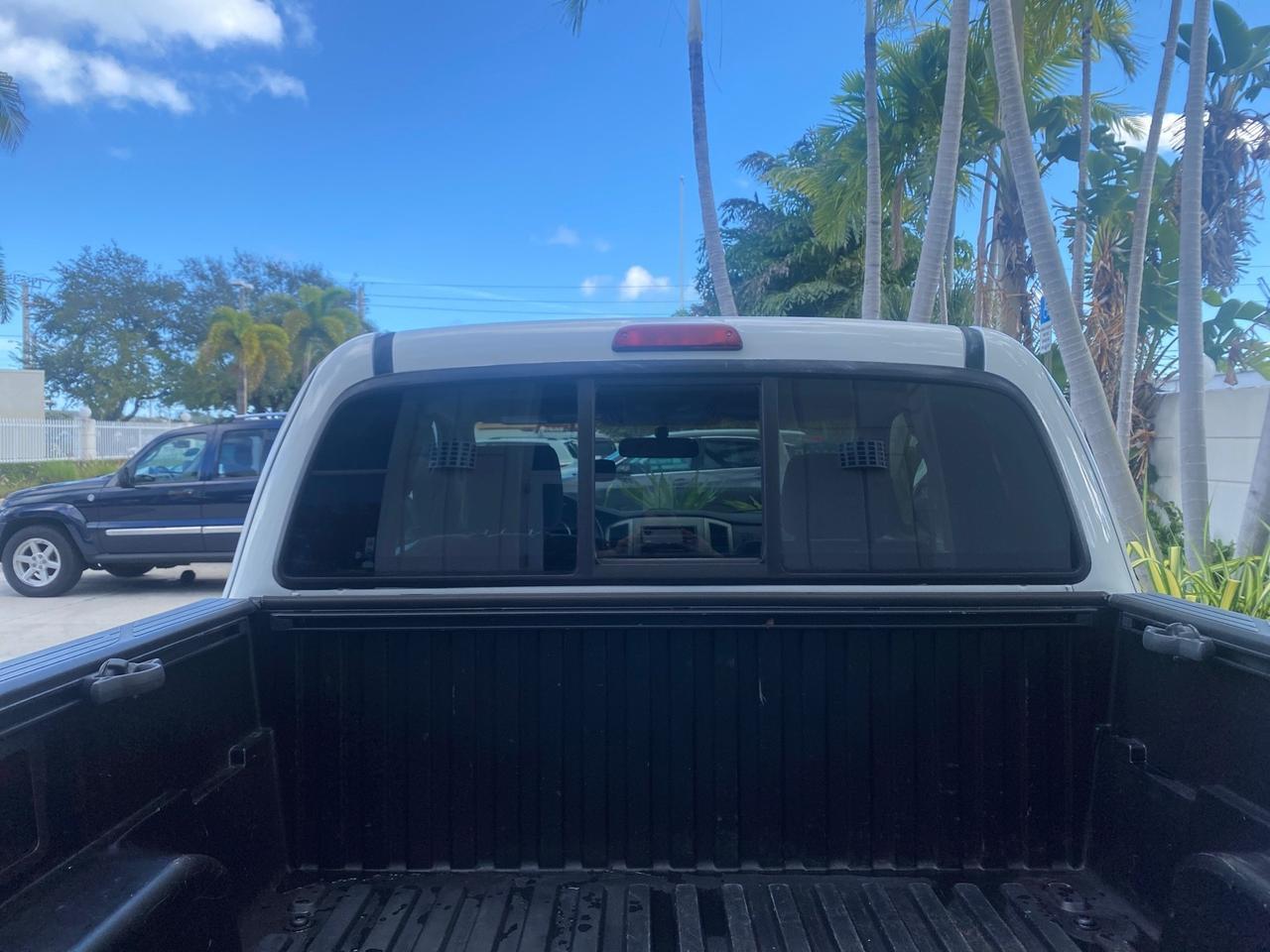 2005 Toyota Tacoma LOW MILES 58,735 X CAB Pompano Beach FL