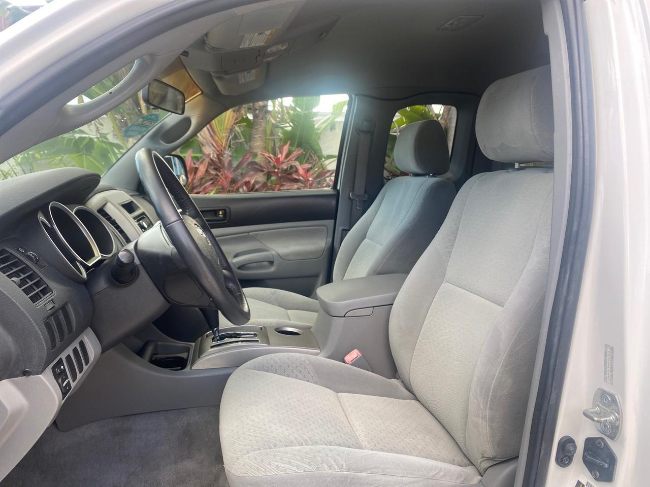 2005 Toyota Tacoma LOW MILES 58,735 X CAB Pompano Beach FL