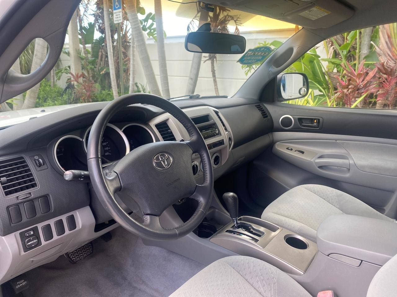 2005 Toyota Tacoma LOW MILES 58,735 X CAB Pompano Beach FL