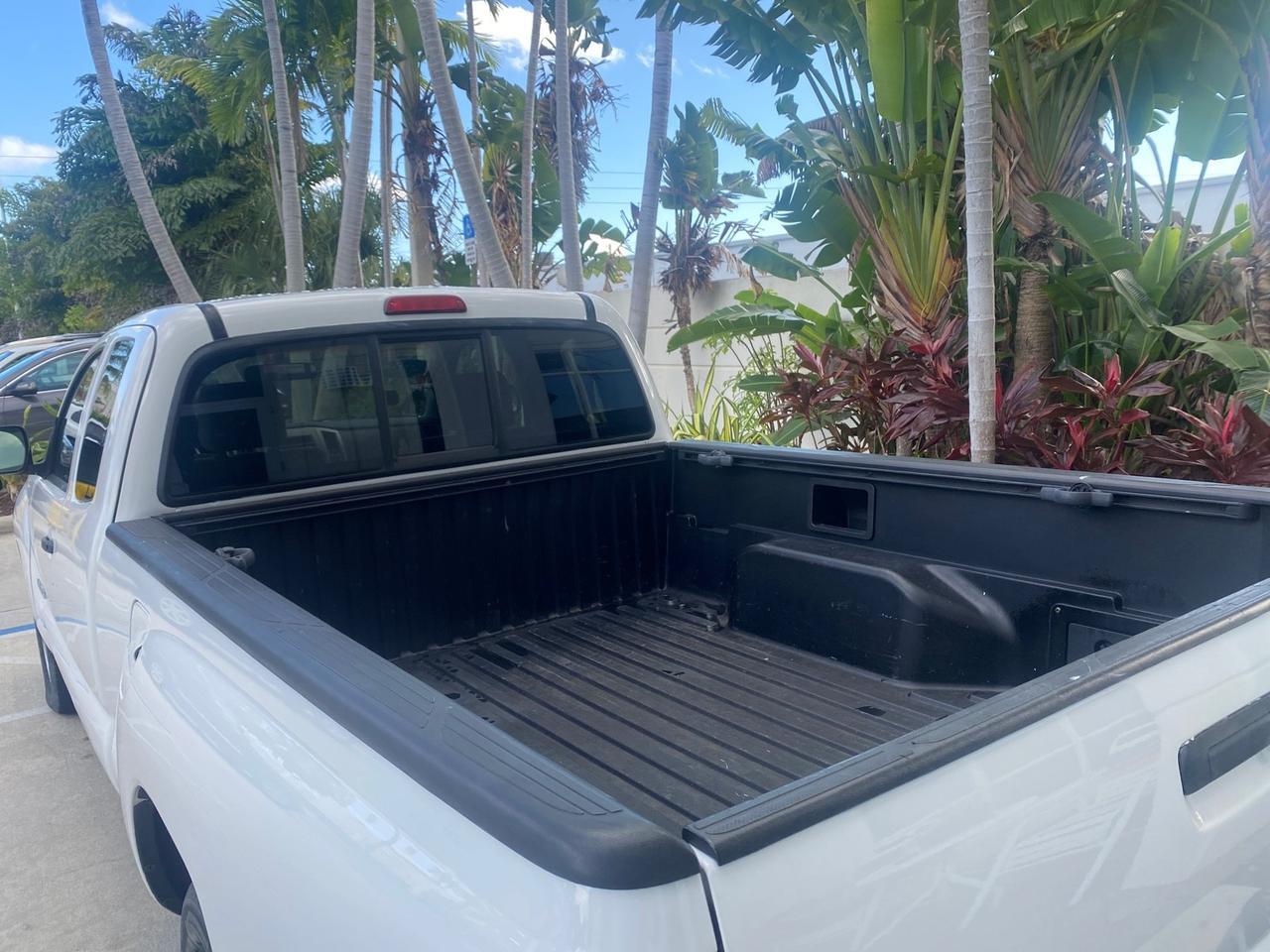 2005 Toyota Tacoma LOW MILES 58,735 X CAB Pompano Beach FL