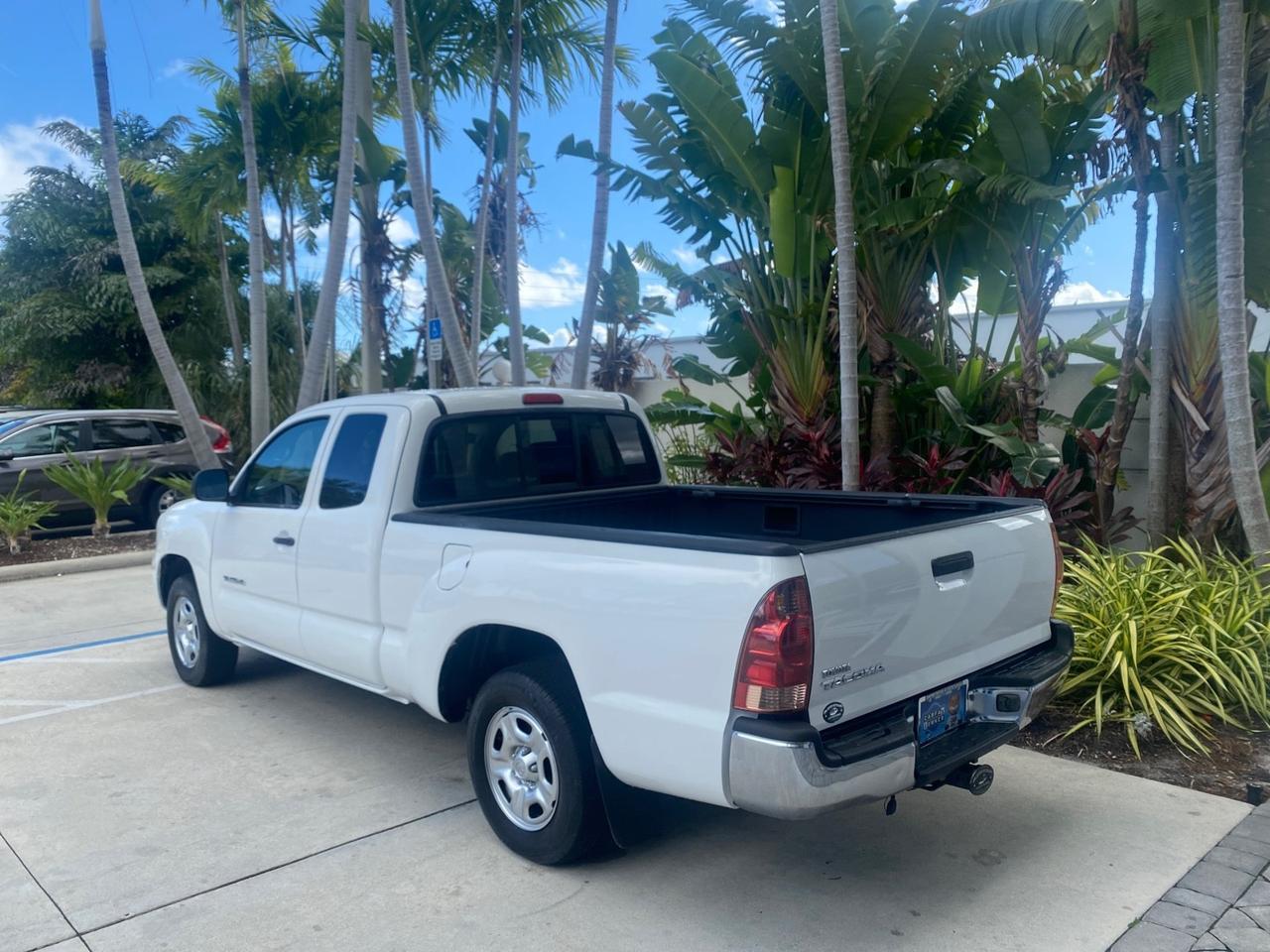 2005 Toyota Tacoma LOW MILES 58,735 X CAB Pompano Beach FL
