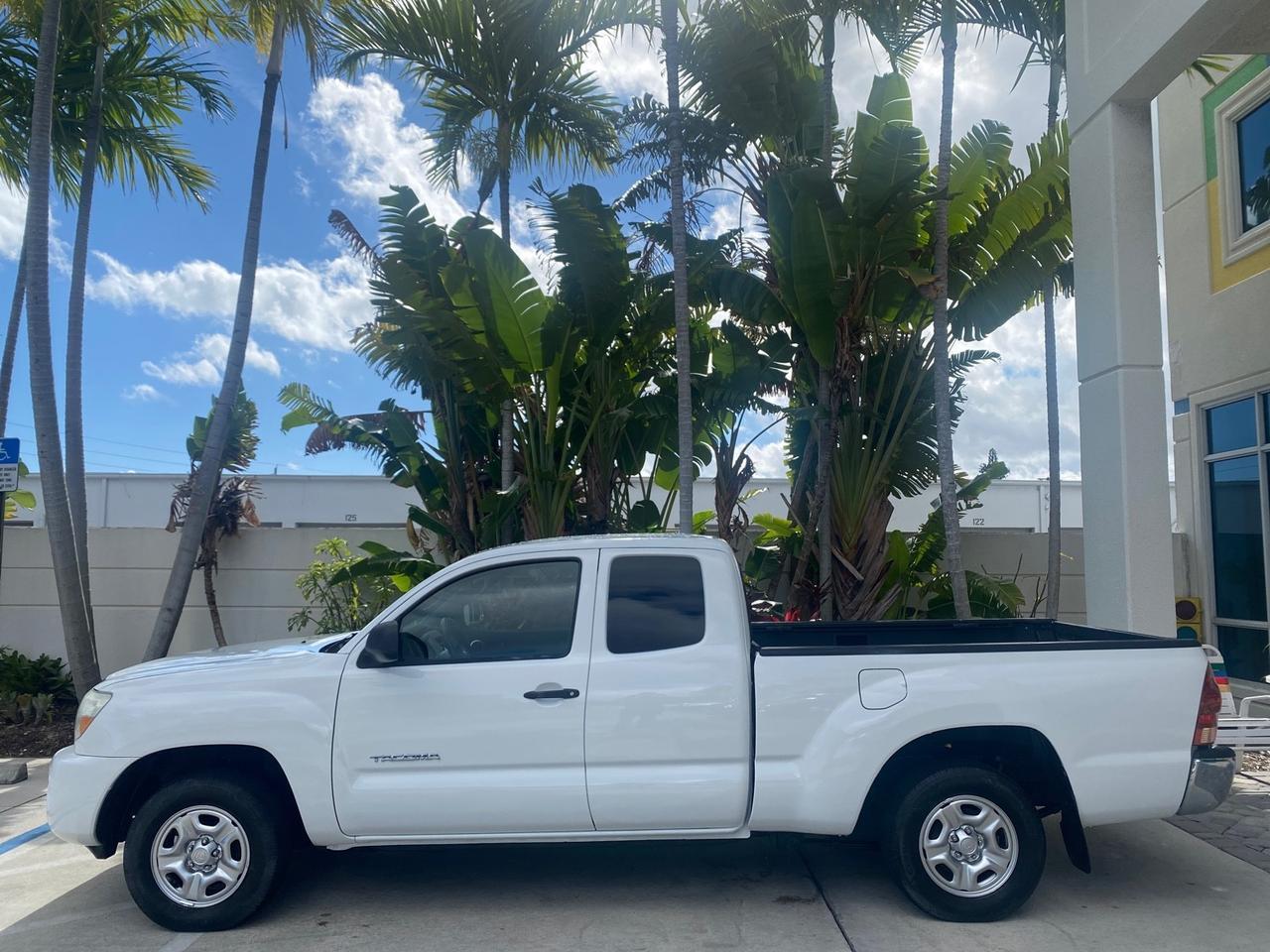 2005 Toyota Tacoma LOW MILES 58,735 X CAB Pompano Beach FL