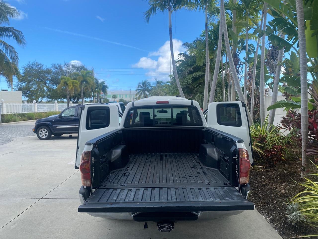 2005 Toyota Tacoma LOW MILES 58,735 X CAB Pompano Beach FL