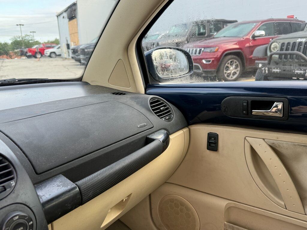 2005 Volkswagen Beetle GL Crestwood KY