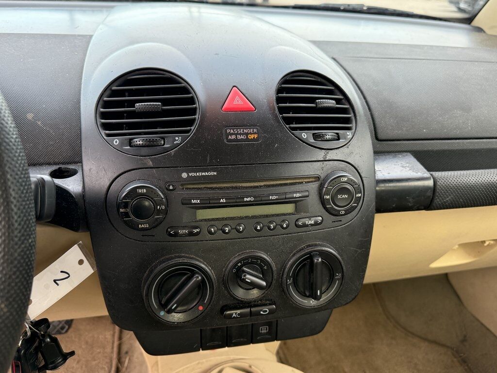 2005 Volkswagen Beetle GL Crestwood KY