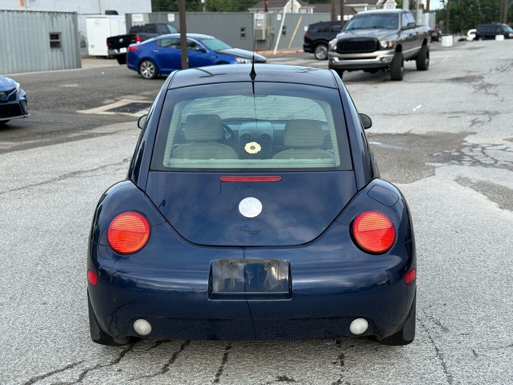 2005 Volkswagen Beetle GL Crestwood KY