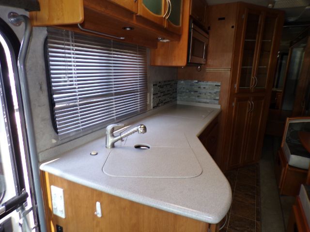 2005 Workhorse Fleetwood PACE ARROW Charlotte NC