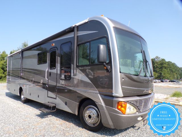 2005 Workhorse Fleetwood PACE ARROW