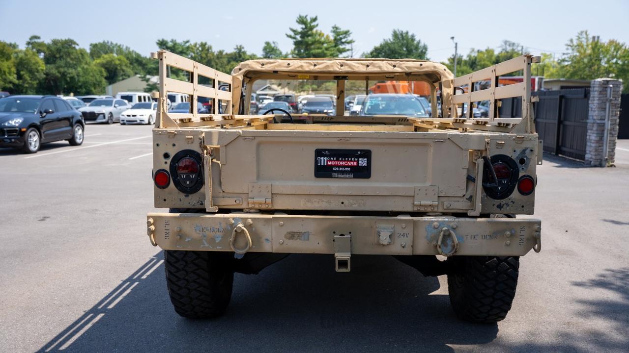 2006 AM General M10