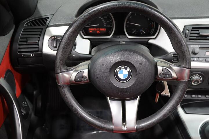 2006 BMW Z4 3.0i 6-Speed Manual 2dr Convertible Chicago IL