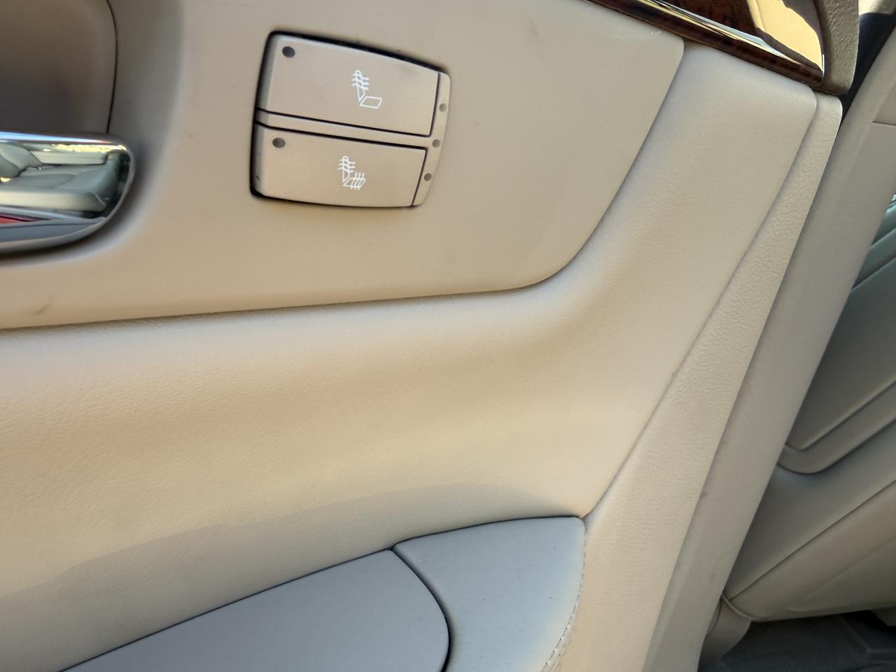 2006 CADILLAC DTS w/1SC Connellsville PA