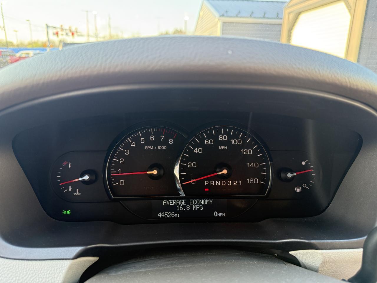 2006 CADILLAC DTS w/1SC Connellsville PA