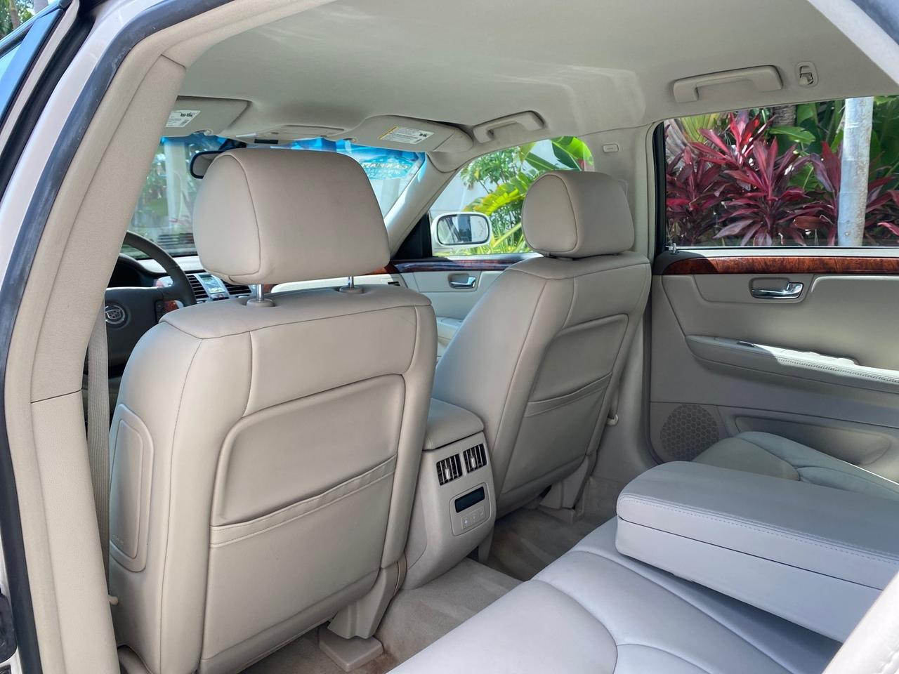 2006 Cadillac DTS LOW MILES 58,287 Pompano Beach FL