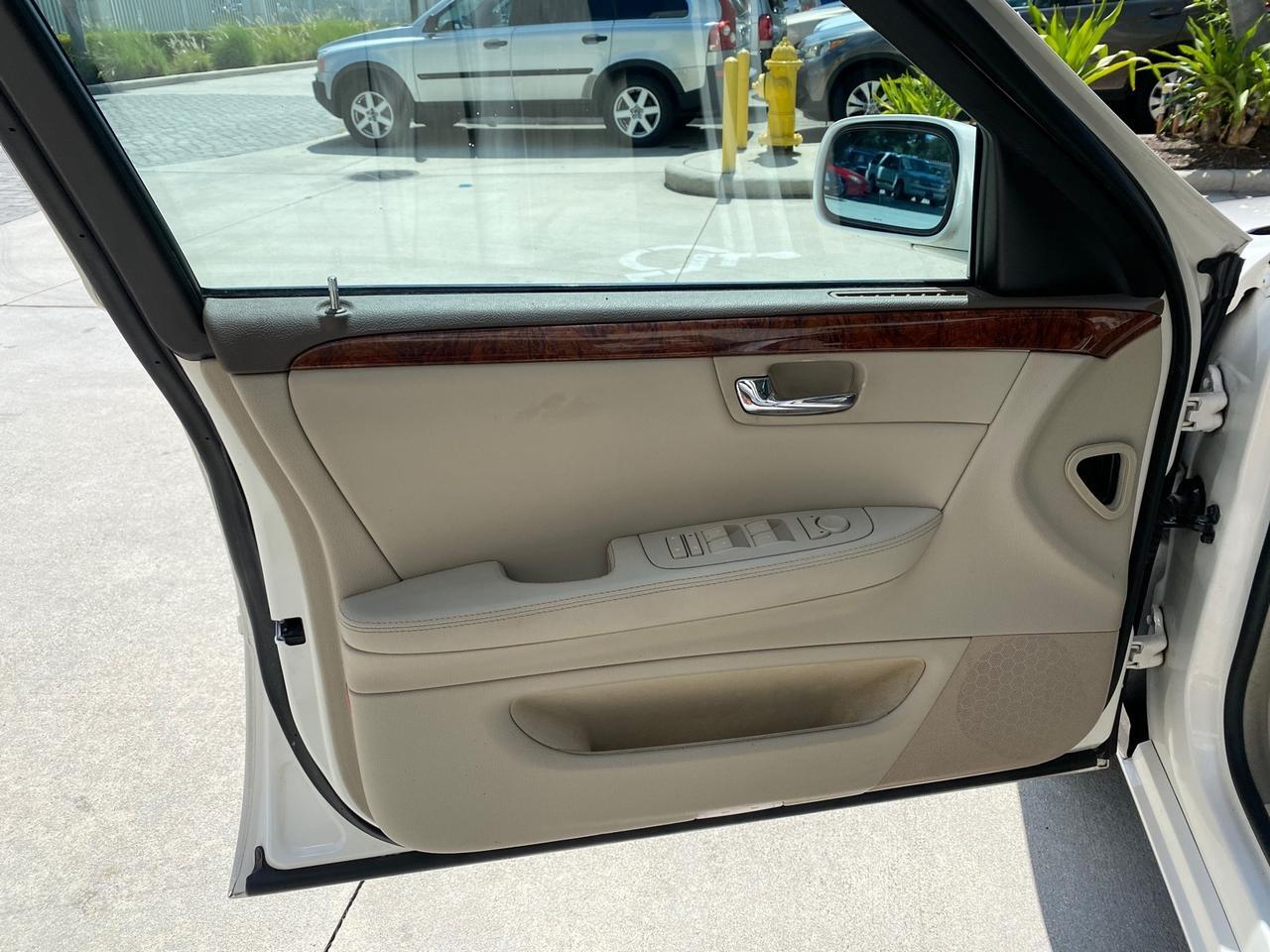 2006 Cadillac DTS LOW MILES 58,287 Pompano Beach FL