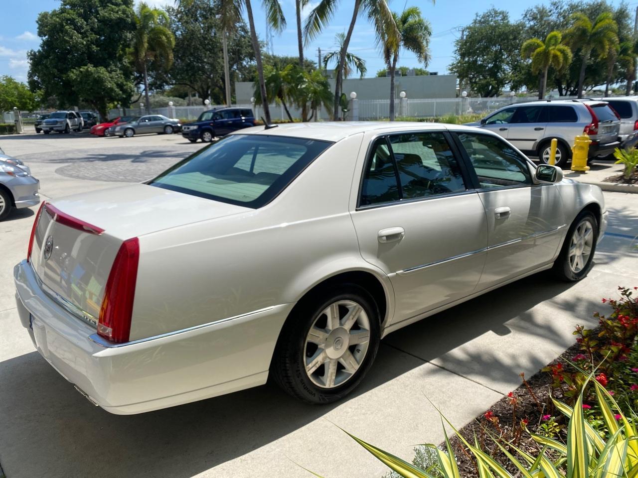 2006 Cadillac DTS LOW MILES 58,287 Pompano Beach FL