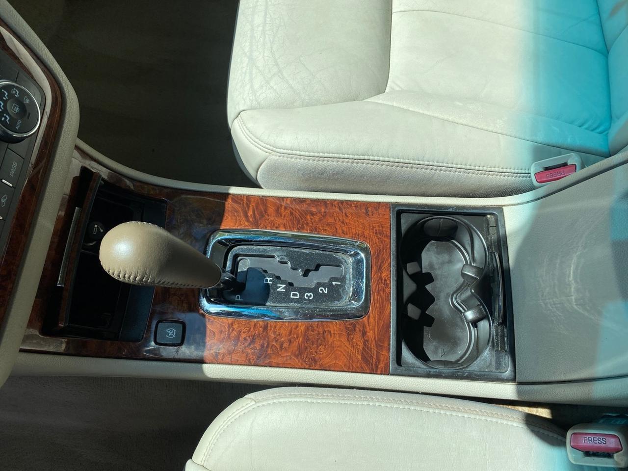 2006 Cadillac DTS LOW MILES 58,287 Pompano Beach FL