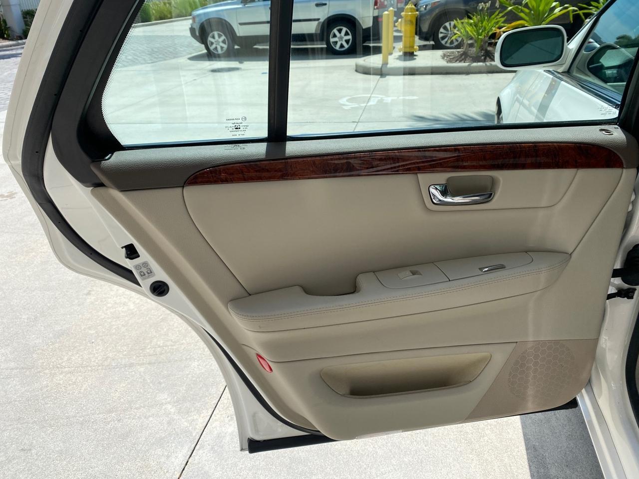 2006 Cadillac DTS LOW MILES 58,287 Pompano Beach FL