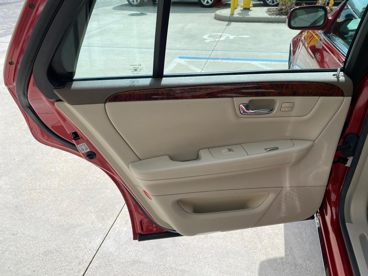 2006 Cadillac DTS w/1SC LOW MILES 49863 SUNROOF PEARL RED Pompano Beach FL