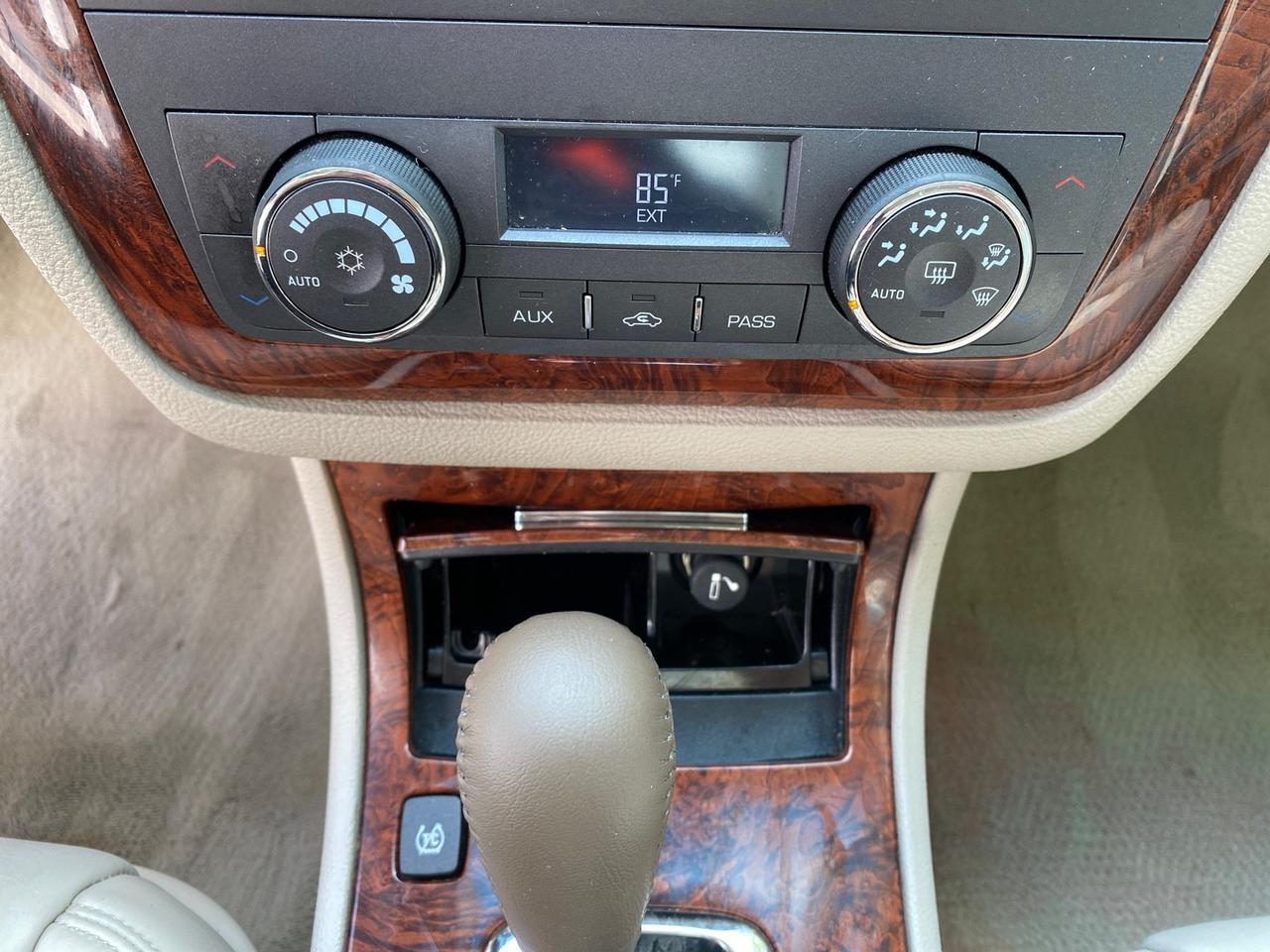 2006 Cadillac DTS w/1SC LOW MILES 49863 SUNROOF PEARL RED Pompano Beach FL