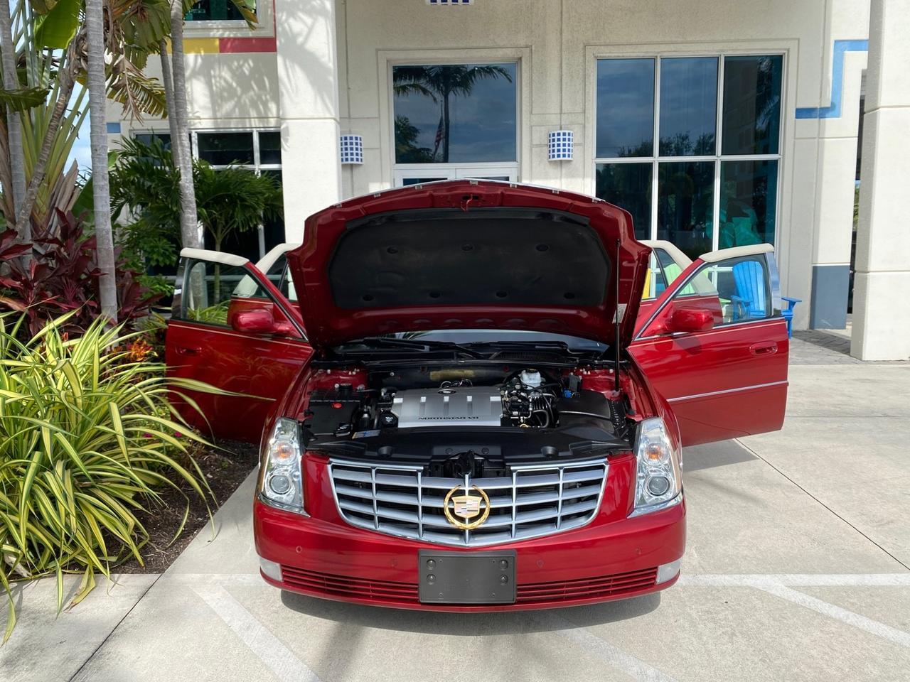 2006 Cadillac DTS w/1SC LOW MILES 49863 SUNROOF PEARL RED Pompano Beach FL