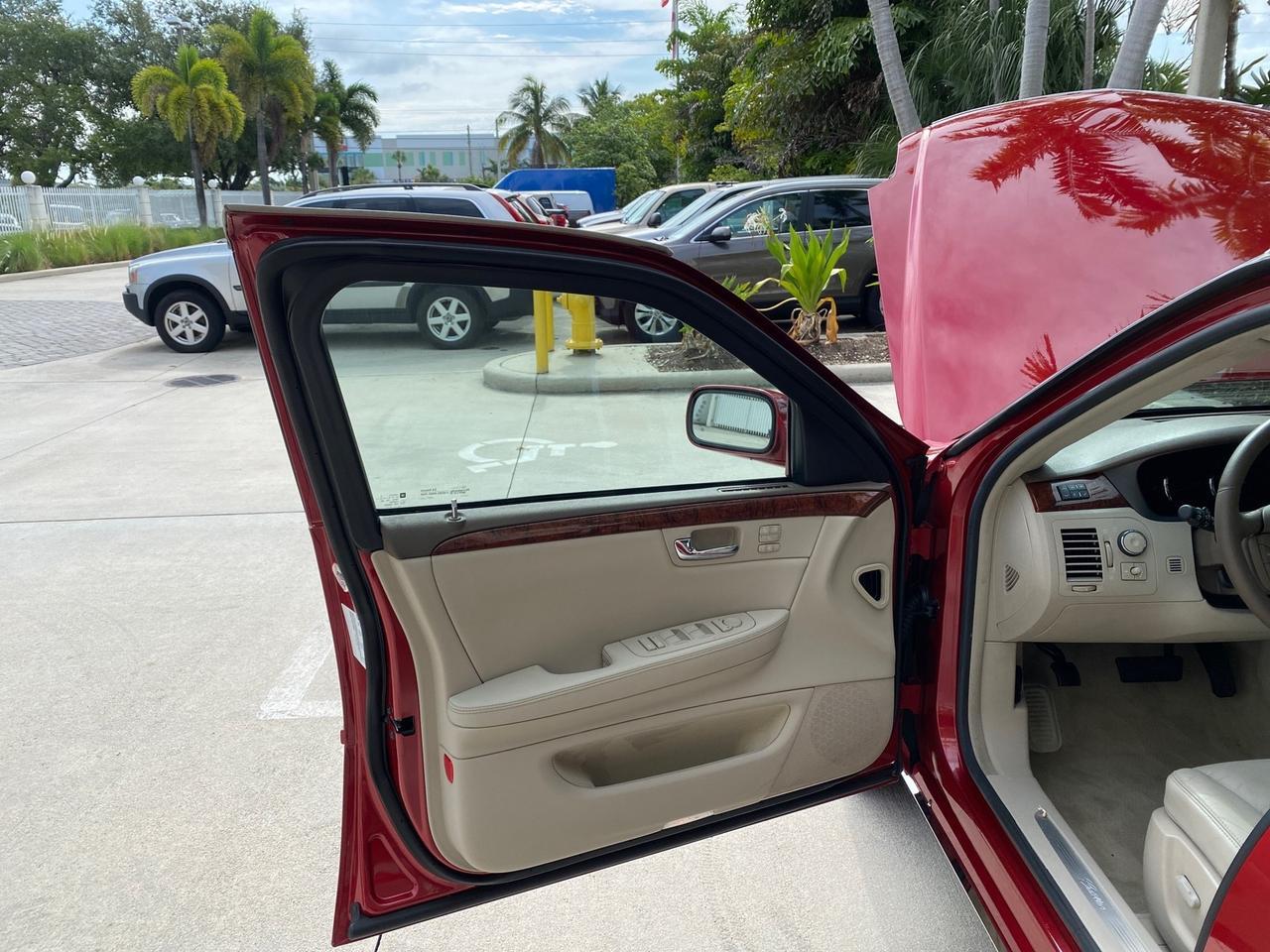 2006 Cadillac DTS w/1SC LOW MILES 49863 SUNROOF PEARL RED Pompano Beach FL