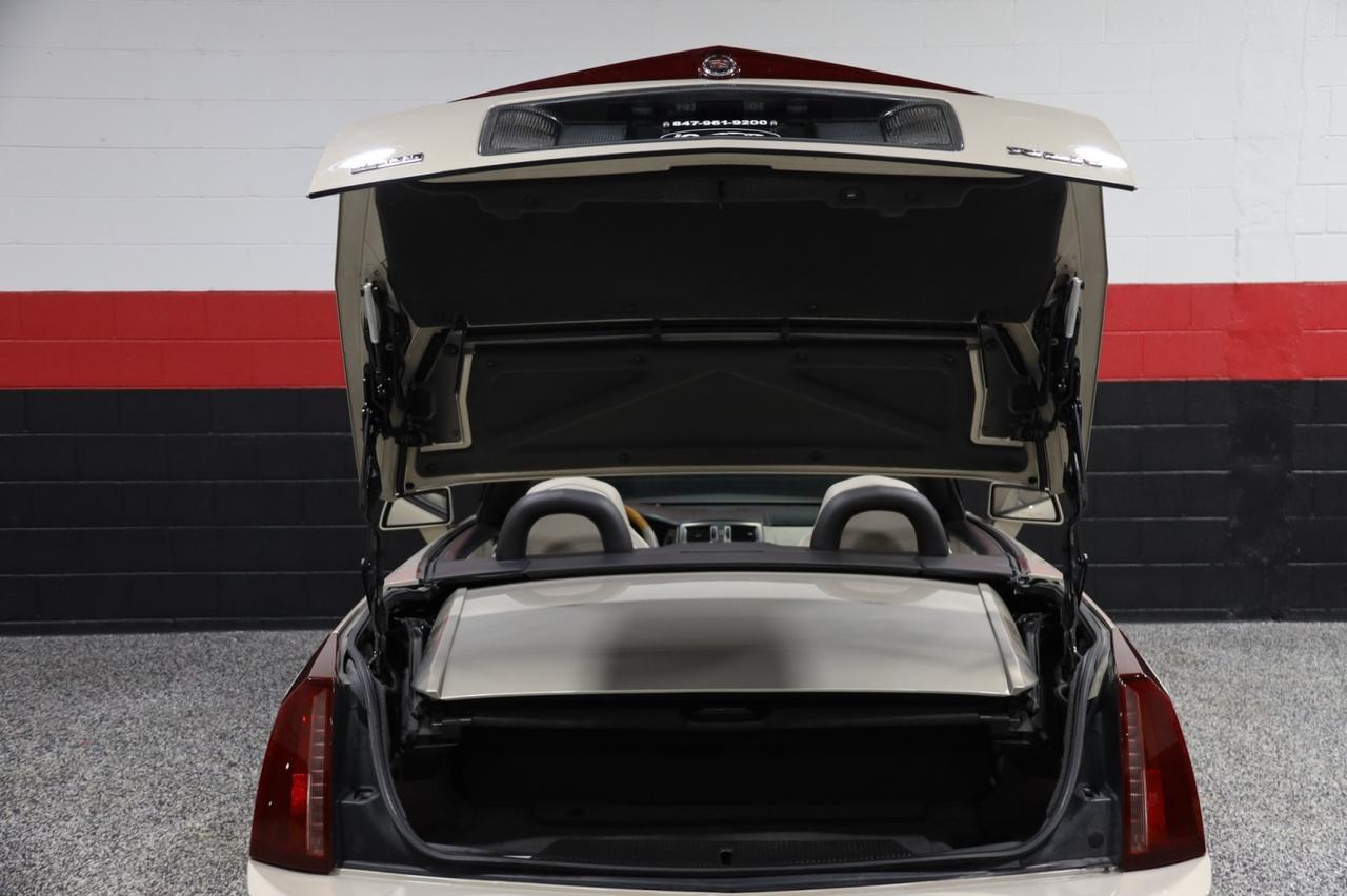 2006 Cadillac XLR 2dr Convertible Skokie IL