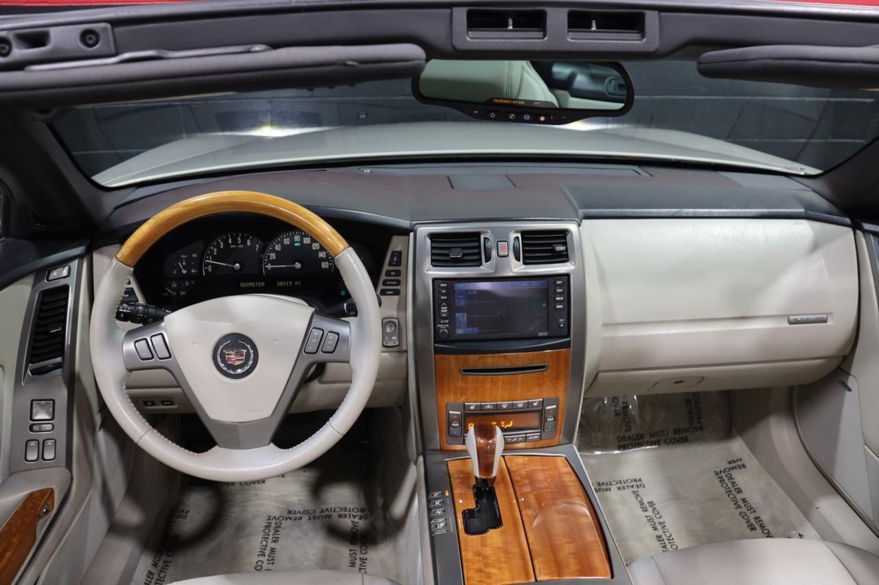 2006 Cadillac XLR 2dr Convertible Skokie IL