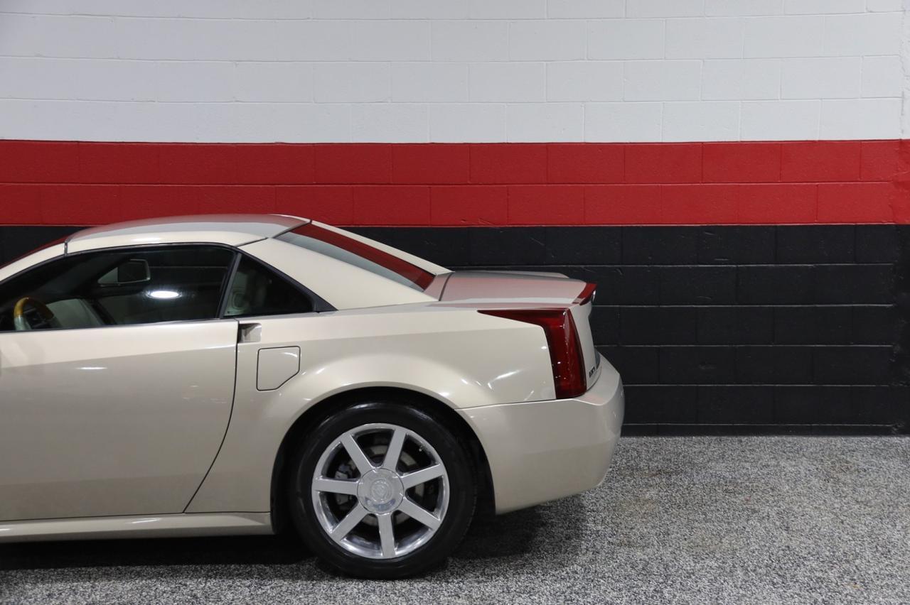 2006 Cadillac XLR 2dr Convertible Skokie IL