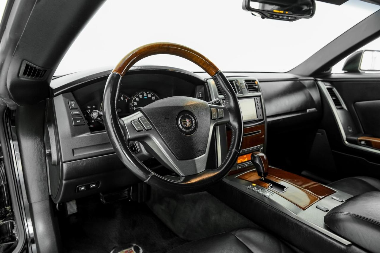 2006 Cadillac XLR HEADUP DISPLAY NAVIGATION LEATHER HEATED SEATS KEYLESS START REAR PARK SENSORS Carrollton TX