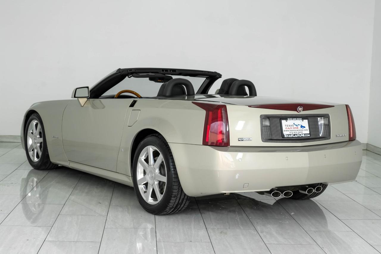 2006 Cadillac XLR HEADUP DISPLAY NAVIGATION LEATHER HEATED SEATS KEYLESS START REAR PARK SENSORS Carrollton TX