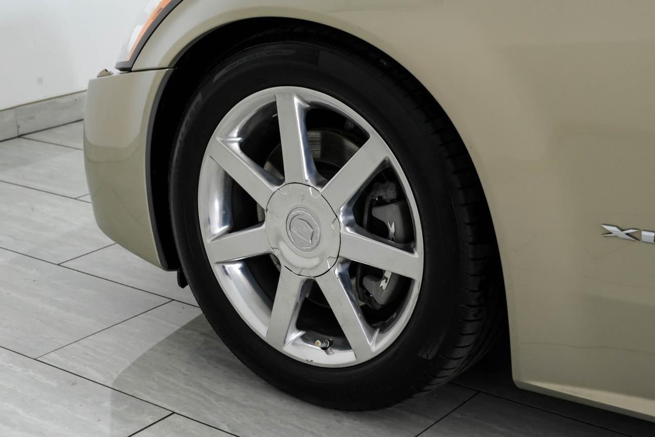 2006 Cadillac XLR HEADUP DISPLAY NAVIGATION LEATHER HEATED SEATS KEYLESS START REAR PARK SENSORS Carrollton TX