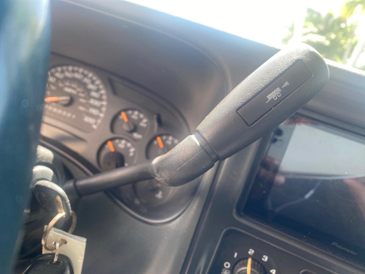 2006 Chevrolet Avalanche LS LOW MILES 66,207 FLORIDA Pompano Beach FL