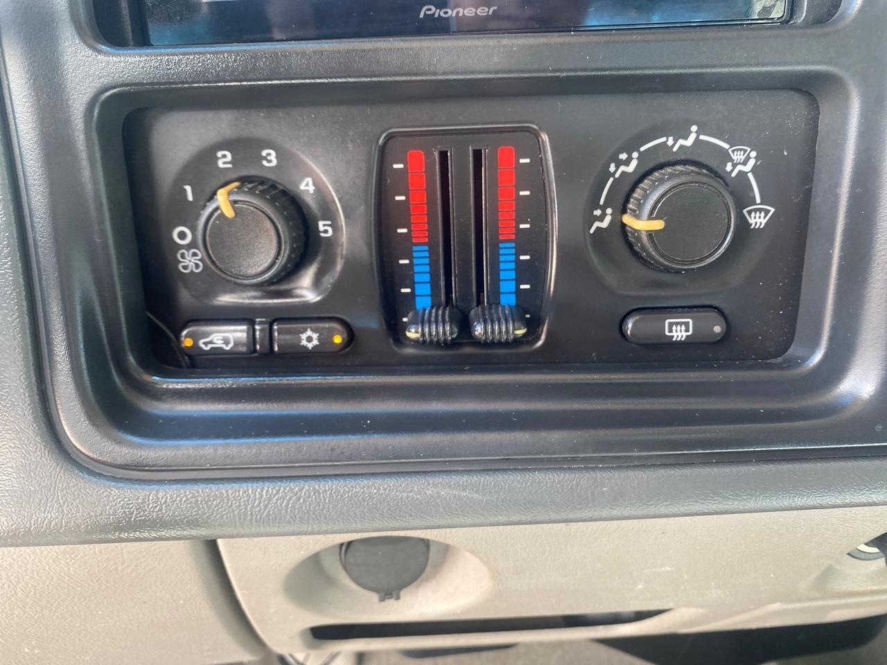 2006 Chevrolet Avalanche LS LOW MILES 66,207 FLORIDA Pompano Beach FL