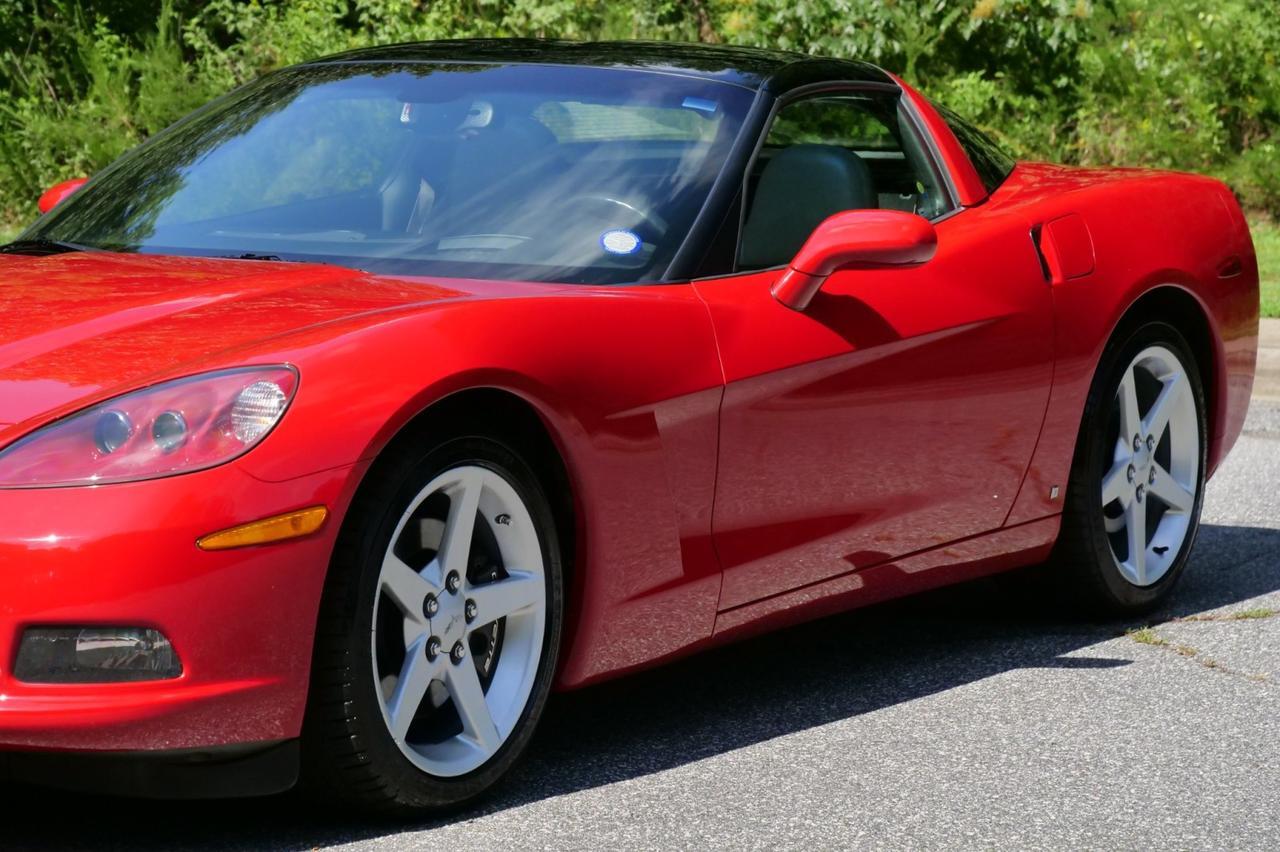 2006 Chevrolet Corvette / Preferred Equipment / Bose Audio / Heated Seats! Lincolnton NC