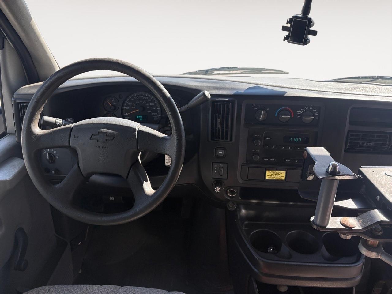 2006 Chevrolet Express Commercial Cutaway C7L PASSENGER BUS, TOW PACKAGE, HEAVY DUTY, UP TO 15 SEATING CAPACITY, ONLY 69K MILES, TAKE THIS PARTY BUS TO ALL EVENTS! Virginia Beach VA