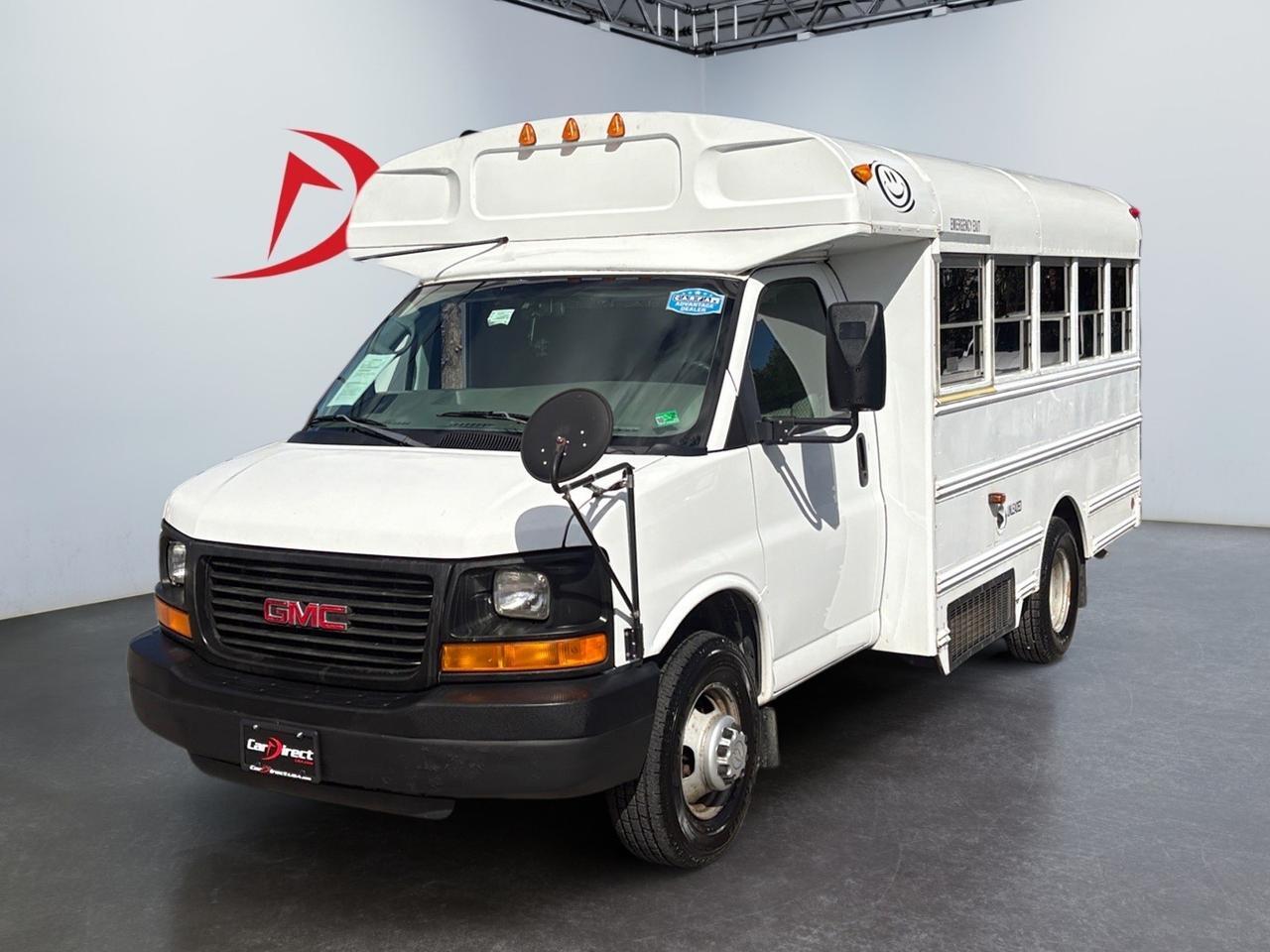 2006 Chevrolet Express Commercial Cutaway C7L PASSENGER BUS, TOW PACKAGE, HEAVY DUTY, UP TO 15 SEATING CAPACITY, ONLY 69K MILES, TAKE THIS PARTY BUS TO ALL EVENTS! Virginia Beach VA
