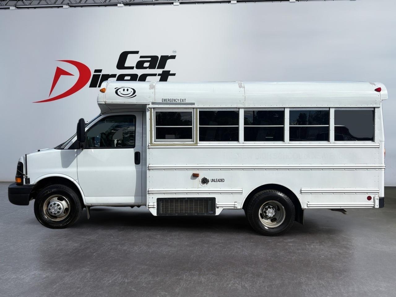 2006 Chevrolet Express Commercial Cutaway C7L PASSENGER BUS, TOW PACKAGE, HEAVY DUTY, UP TO 15 SEATING CAPACITY, ONLY 69K MILES, TAKE THIS PARTY BUS TO ALL EVENTS! Virginia Beach VA
