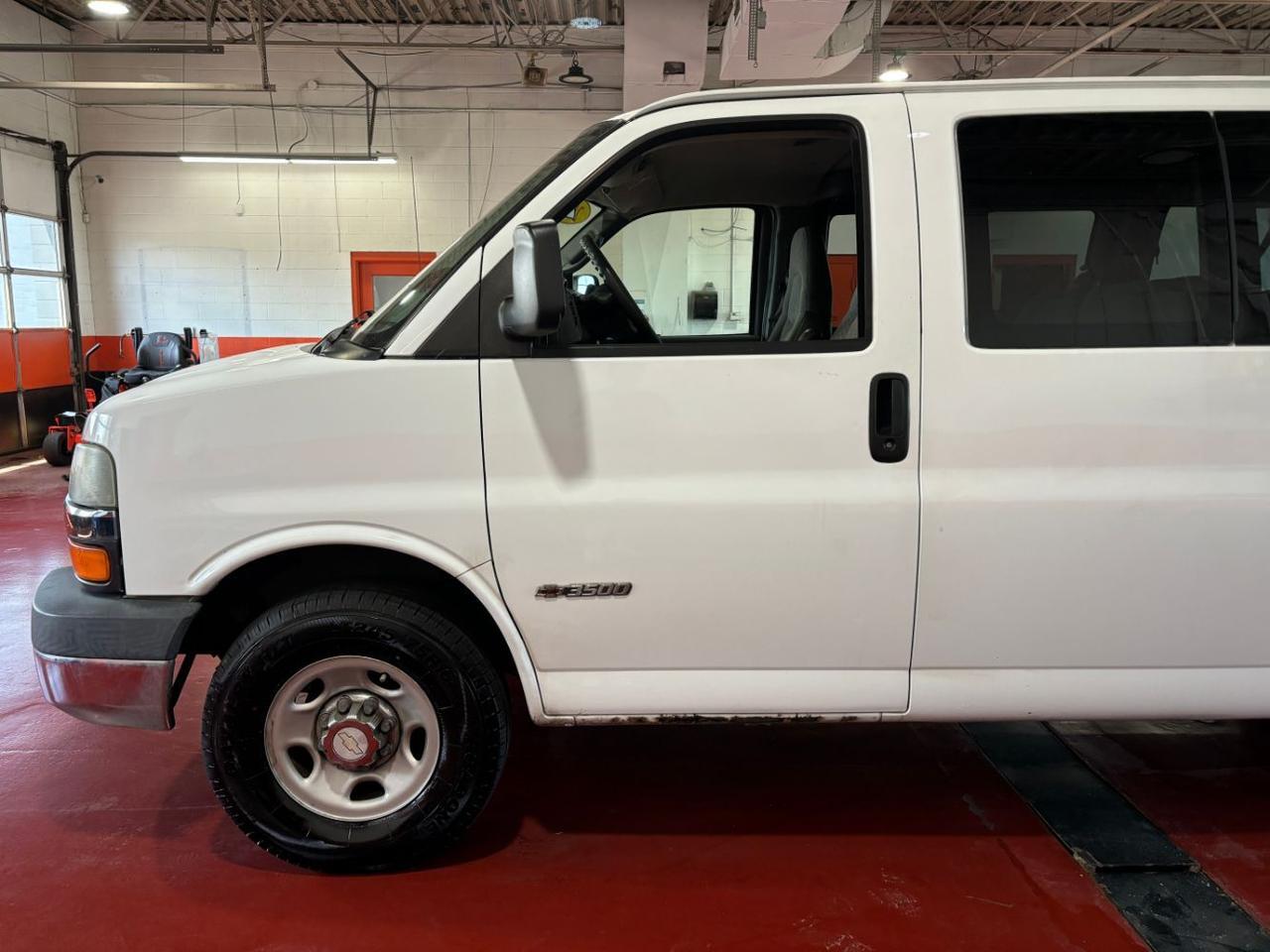 2006 Chevrolet Express LS Franklin OH