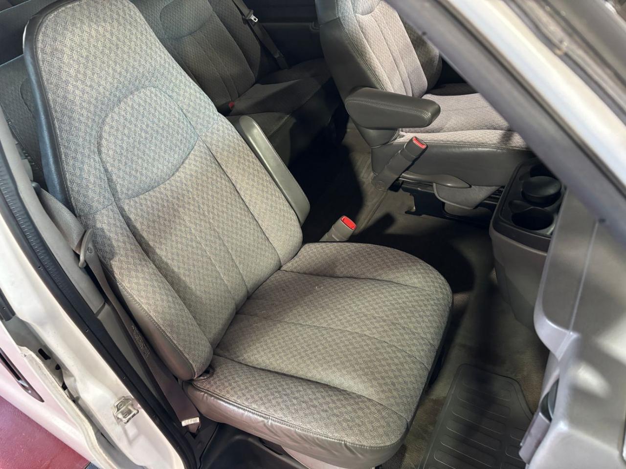 2006 Chevrolet Express LS Franklin OH