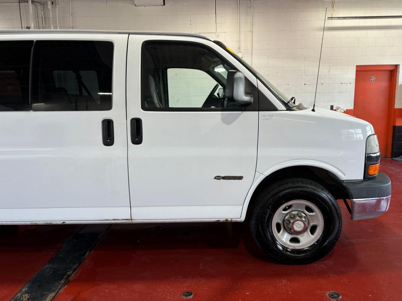 2006 Chevrolet Express LS Franklin OH