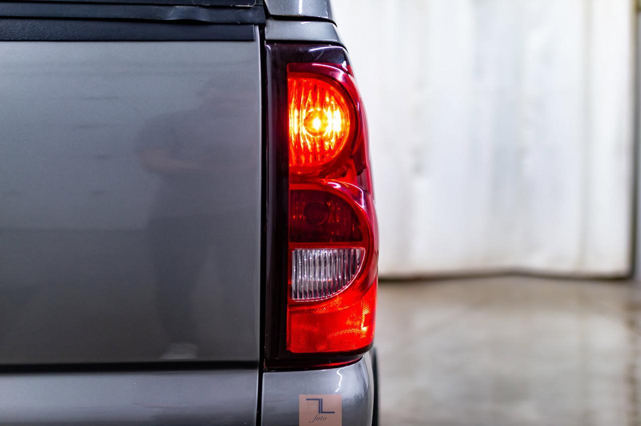 2006 Chevrolet Silverado 1500 4x4 Crew Cab LT Z71 Leather Roof Red Deer AB