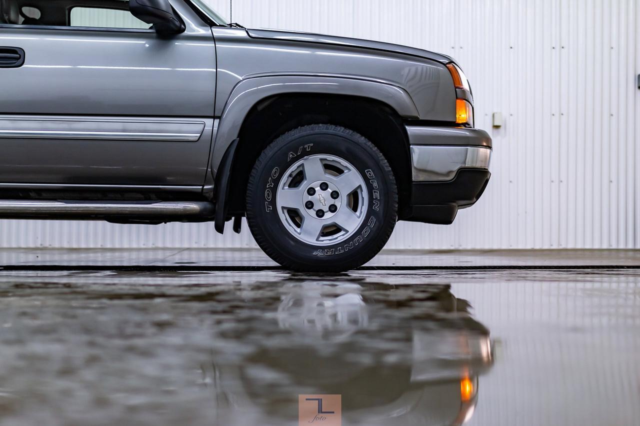 2006 Chevrolet Silverado 1500 4x4 Crew Cab LT Z71 Leather Roof Red Deer AB