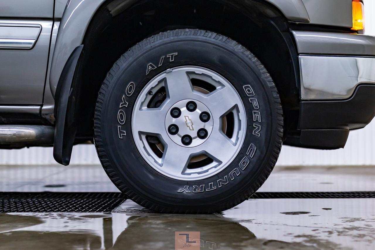 2006 Chevrolet Silverado 1500 4x4 Crew Cab LT Z71 Leather Roof Red Deer AB