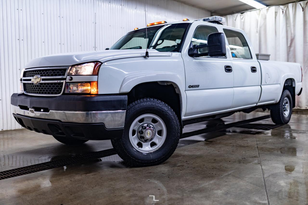2006 Chevrolet Silverado 3500 4x4 Crew Cab LT Longbox Red Deer AB