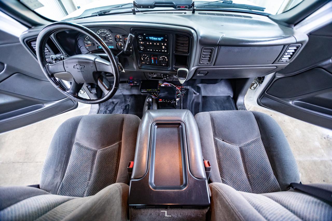 2006 Chevrolet Silverado 3500 4x4 Crew Cab LT Longbox Red Deer AB