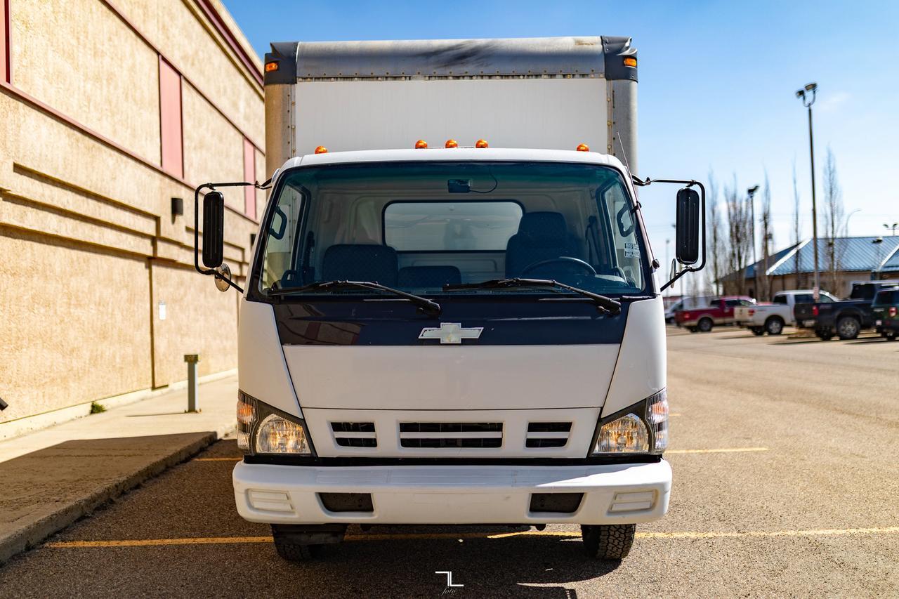 2006 Chevrolet W3500 Tilt Cab Cube Van Red Deer AB