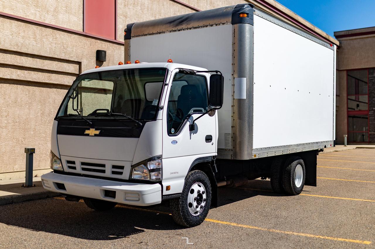 2006 Chevrolet W3500 Tilt Cab Cube Van Red Deer AB