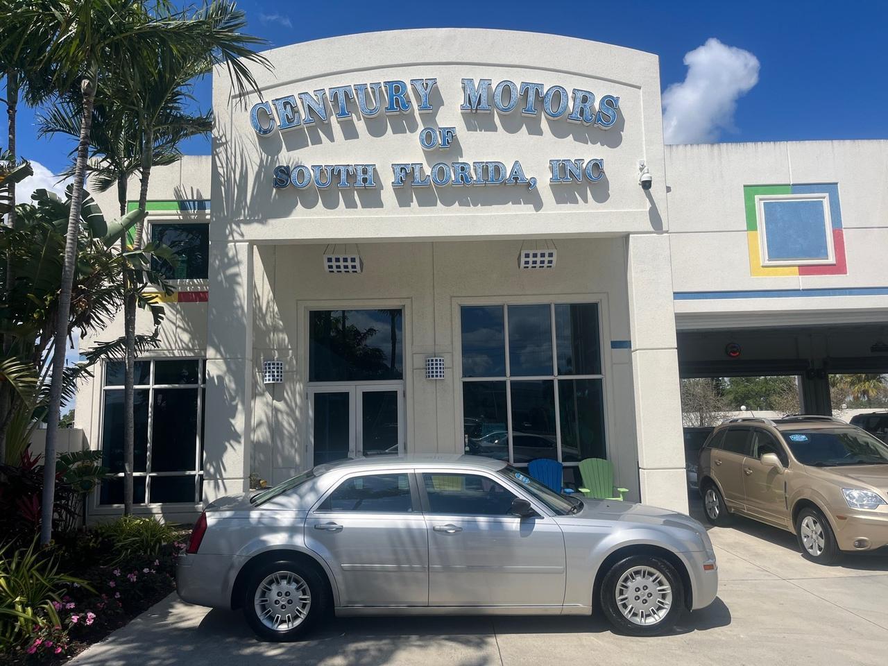 Used 2006 Chrysler 300 SEDAN LOW MILES 38,821 in Pompano Beach FL