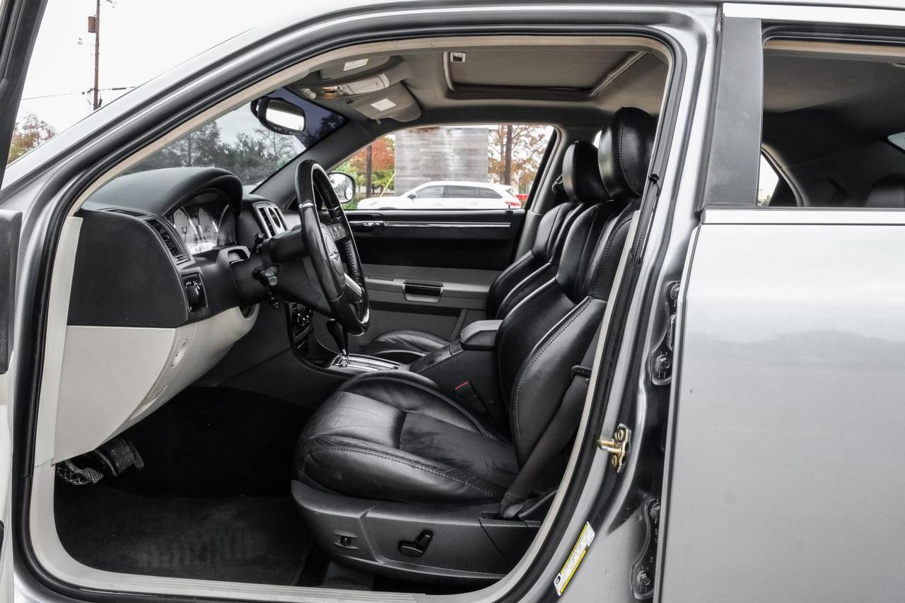 2006 Chrysler 300C SRT8 Richardson TX